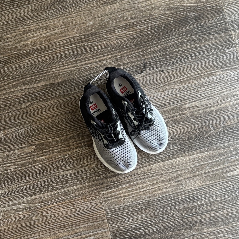 Kids Sneakers
